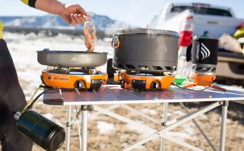 Camping gas. Source: fasleshekar.com website: unknown photographer 