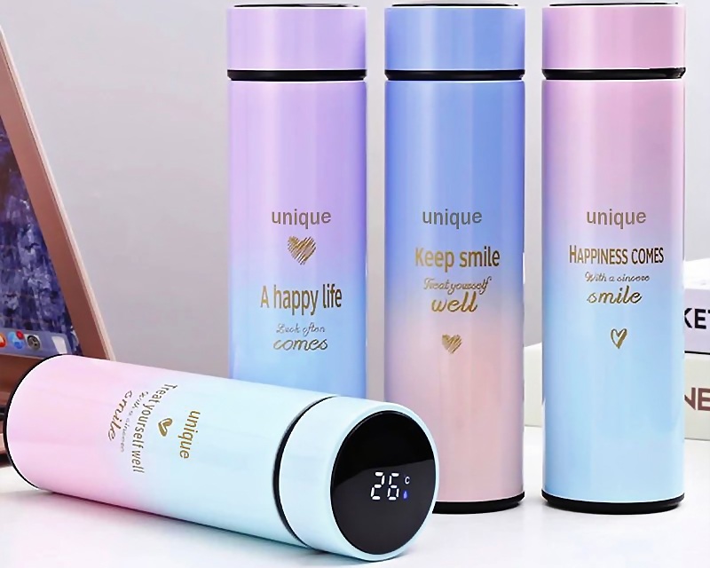 Smart flask for keeping hot and cold drinks. Source: tehmart.ir website; Photographer: Unknown