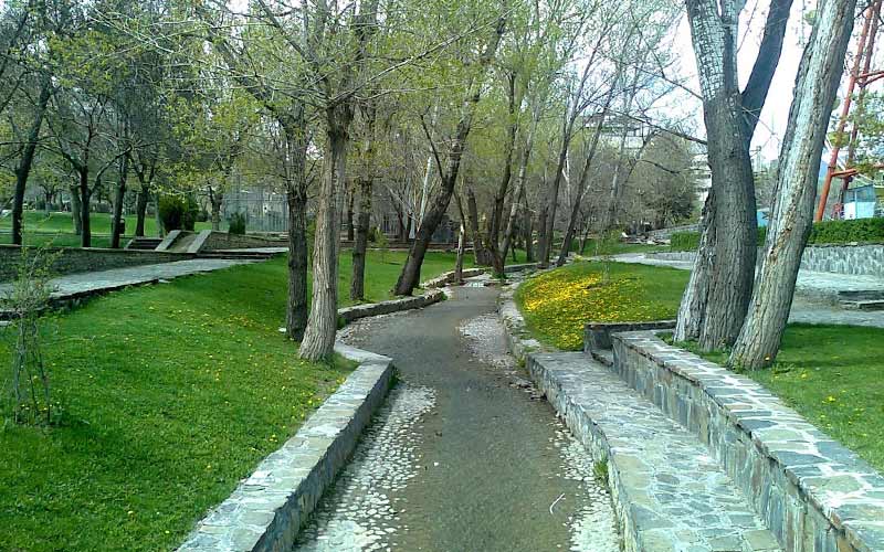 Hamadan People Park nature, photo source: Google Map, photo: Masoumeh Hashemi