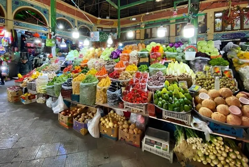 Fruit and vegetable market in Tajrish. Source: Google Map; Photographer: Mohammad Kianersi PhD (MdmKian)