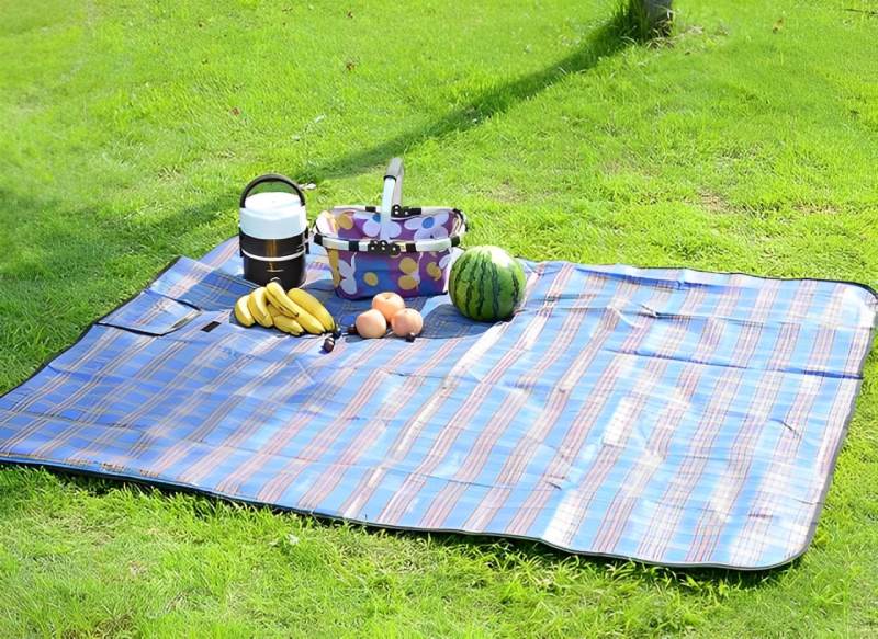 Waterproof picnic travel mat. Source: irrentcar.com website; Photographer: Unknown