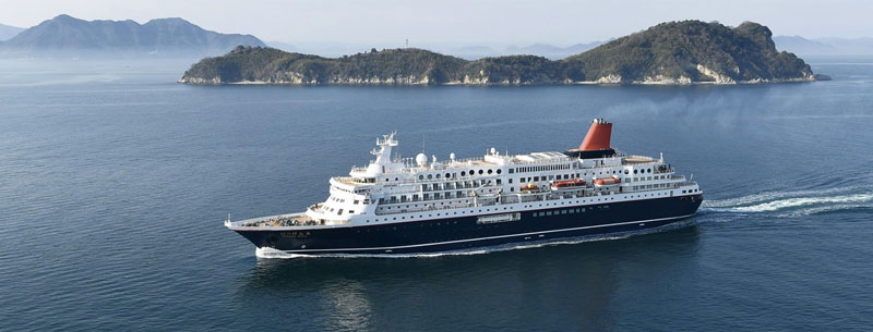 The best cruise ship in Qeshm: an unforgettable cruise experience