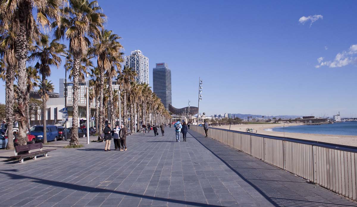 Exciting and free entertainment in Spain