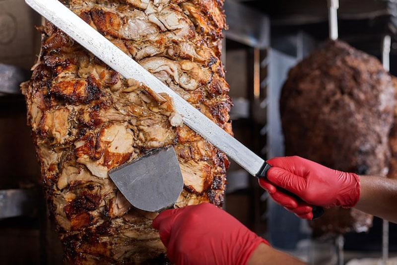 Cooking doner kebab in Istanbul; Photo source: nationalgeographic.com; Photographer: Datsenko Georgiy