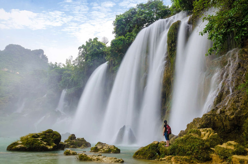 Ban Gioc waterfall on the border of China and Vietnam
