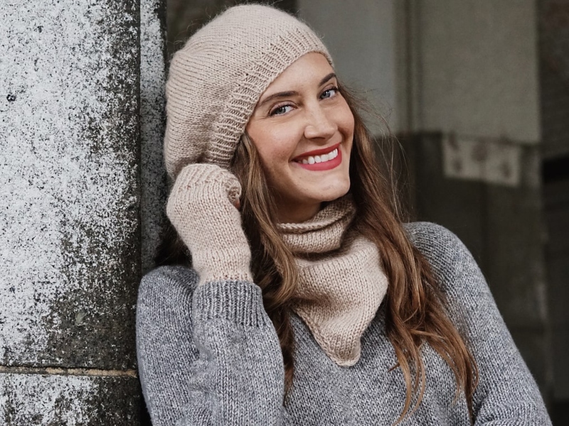 accessory suitable for the cold season; Photo source: modiseh.com. Photographer: Unknown