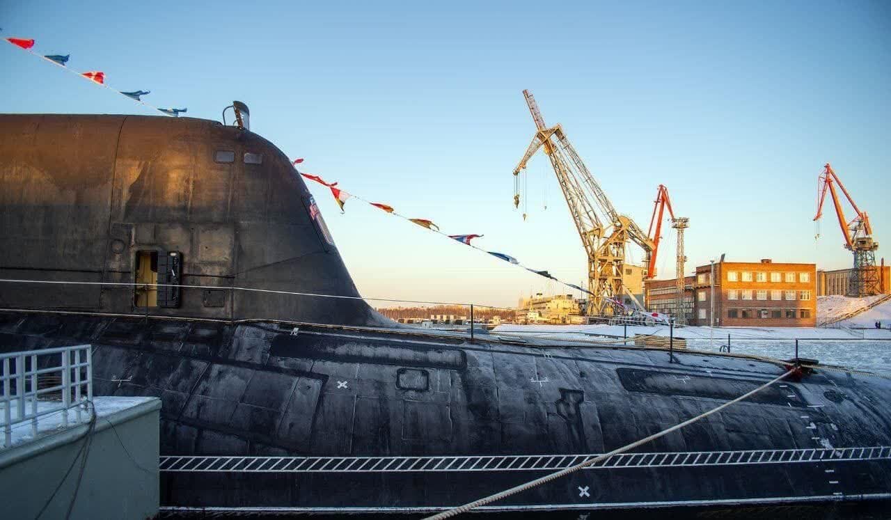Delivery of a new nuclear submarine to the Russian Navy + photo