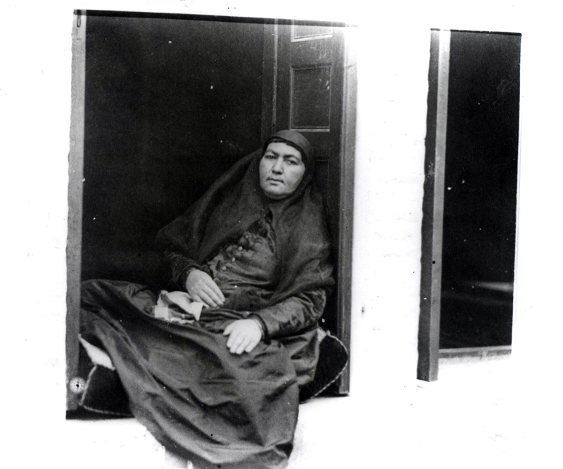 Historical photo of Anis al-Dawlah