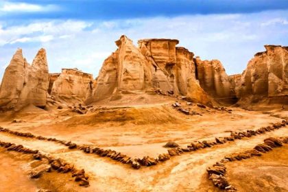 Qeshm Stars Valley