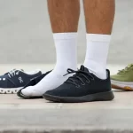 All kinds of shoes suitable for travel; Photo source: runrepeat.com; Photographer: Unknown