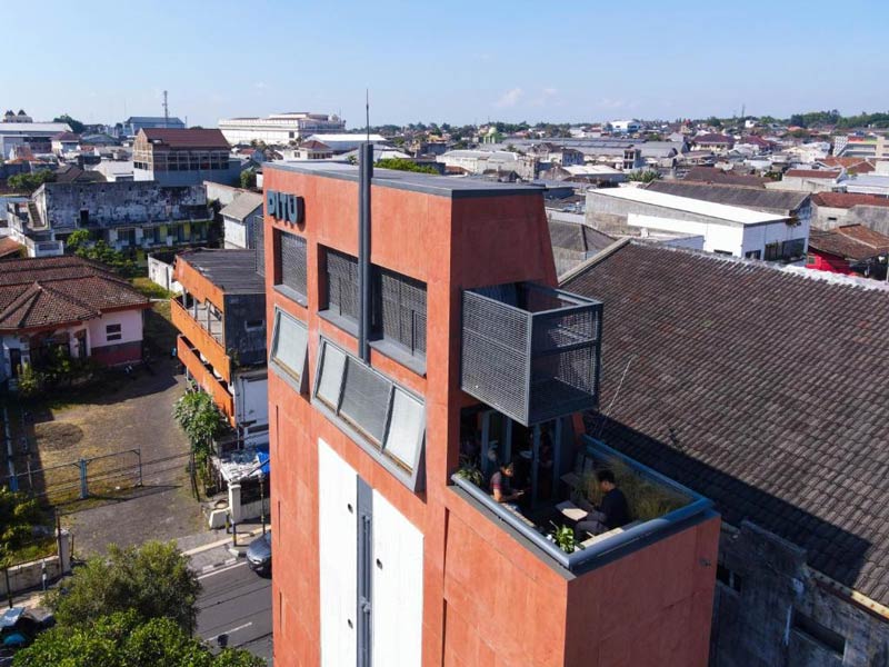 Pito Room Hotel in Indonesia; Photo source: booking.com; Photographer: Unknown