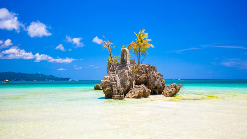 the beaches of Boracay, Philippines; Photo source: agoda.com; Photographer: Unknown