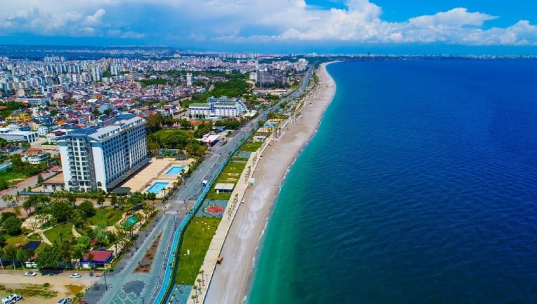 Konyaaltı Beach