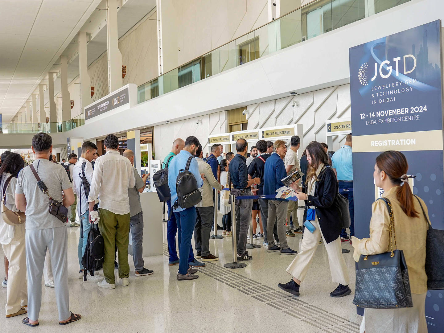 Dubai Jewelery Show (JGT) 3 Dubai jewelry exhibition