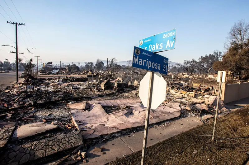 Destroyed houses after the Los Angeles fire; Photo source: Reuters; Photographer: Ringo Chiu