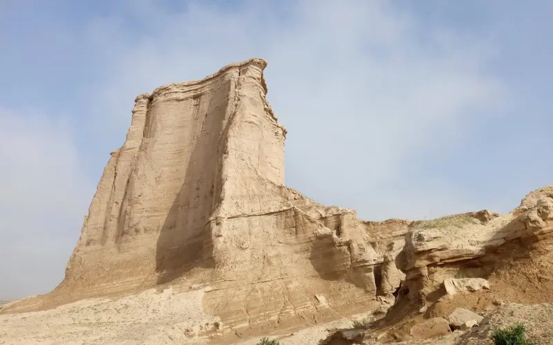 Kulot Delwar mountains in Bushehr, photo source: Google Map, photographer: HONARKAR