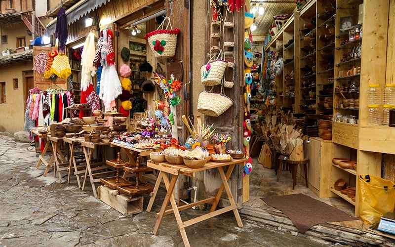 Masoleh bazaar shop, photo source: Google Map, photographer: Mohammadreza Yacoubi Shawaki