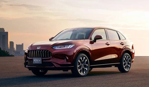 Arrival of new BMW and Honda cars at customs