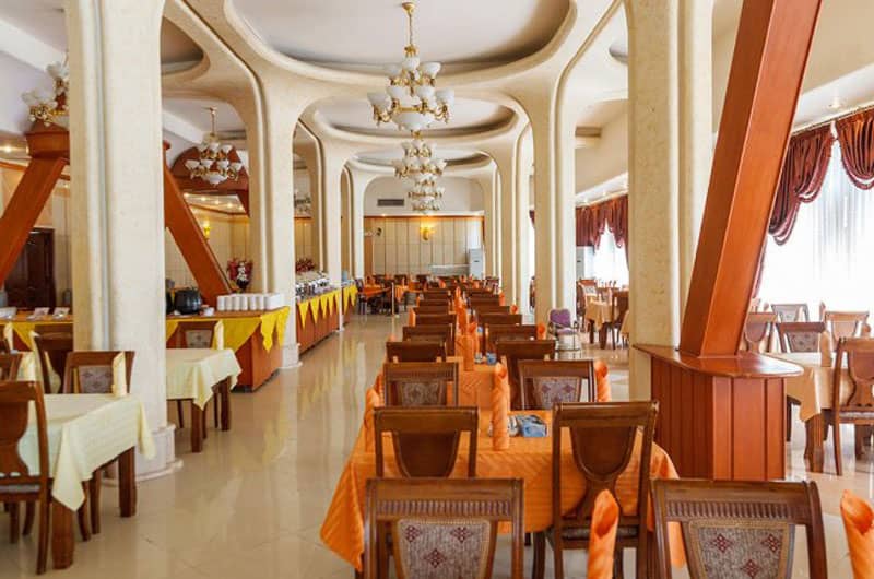 Parmida Restaurant Parmis Kish Hotel