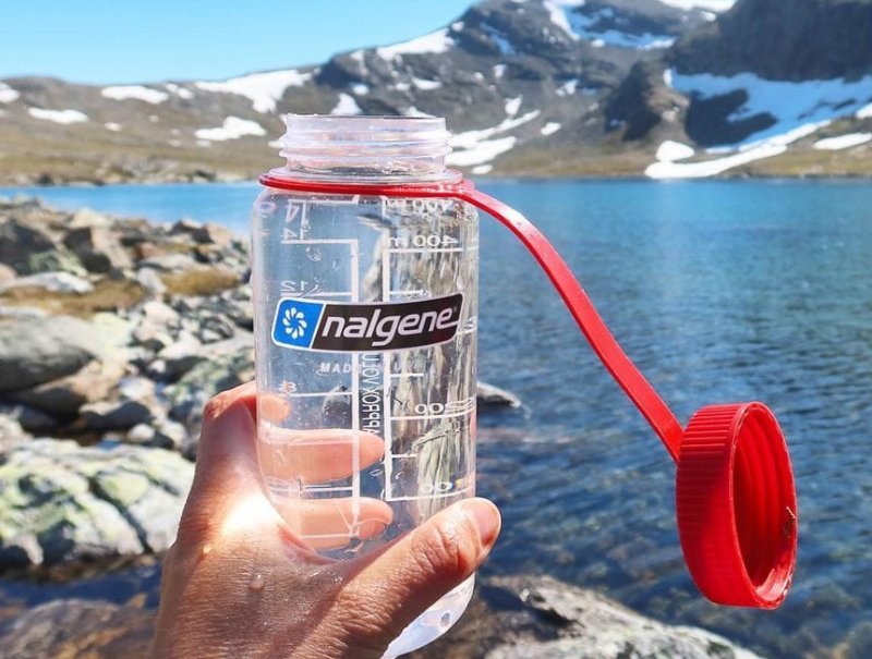 Nalogen brand water bottle. Source: nalgne.com website; Photographer: Unknown