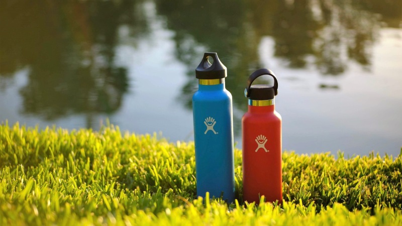 Bottle of hydro -flask brand water. Source: the website Thelewisflyer.com; Photographer: Unknown