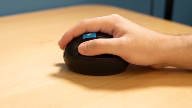 Ergonomic mouse