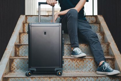 Lightweight suitcase with carbon fiber body; Photo Source: Travelfreak.com; Photographer: Unknown