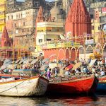 Travel Guide to Urban Varanasi Next to the Gang River in India
