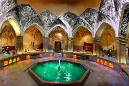 Shiraz Lawyer Bath. Photographer: Reza Sobhani