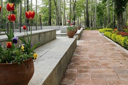 Iranian garden in Tehran. Photographer: Nasser Jafari