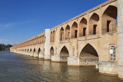 Zayandeh Road in thirty-three bridges, photo source: Google Map, photographer: Alireza Bostanchi