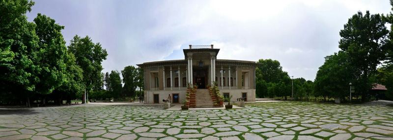 Panoramic photo of Afif Abad garden. Photographer: Mehran peiravynejad
