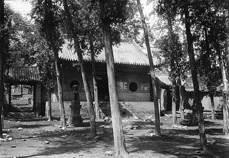 Old photo of the Shaolin Temple at 1; Photo Source: shaolin-monasttery.blogspot.com; Photographer: Unknown