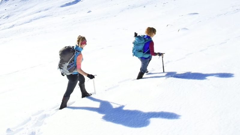 Women's mountaineering backpacks. Source: LiveFortheoutdoors.com website; Photographer: Unknown