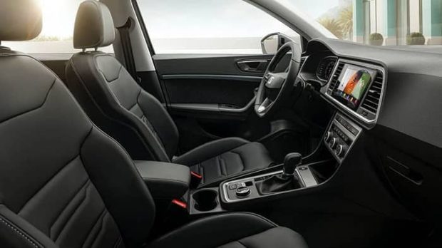 ID.4 Pure Seat and Volkswagen ID.4 Pure