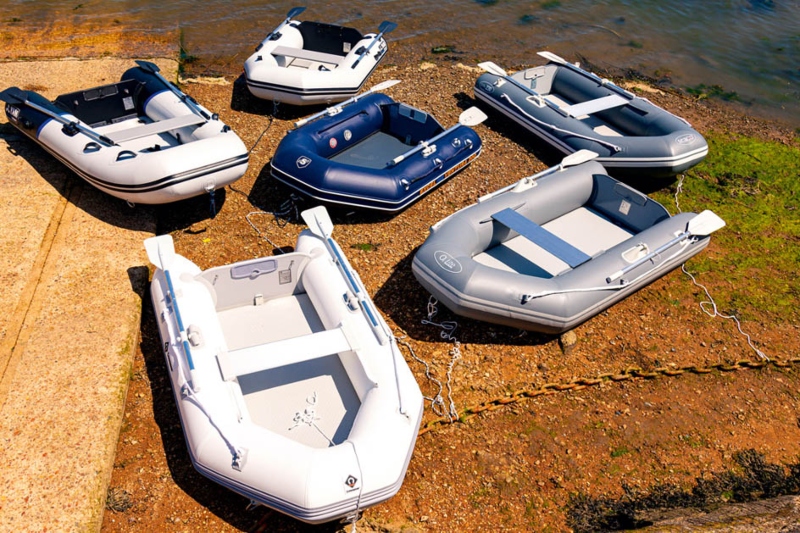 Wind boats with different capacities; Photo Source: site intex.ir. Photographer: Unknown