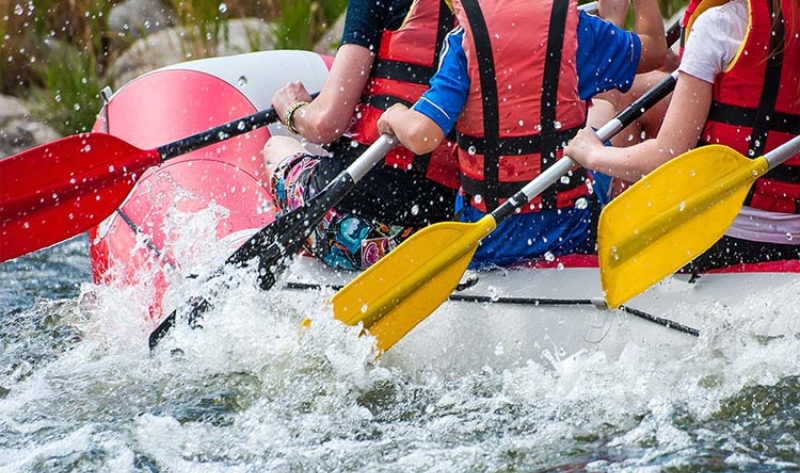 Boat boat with wind boat; Photo Source: kite.ir. Photographer: Unknown