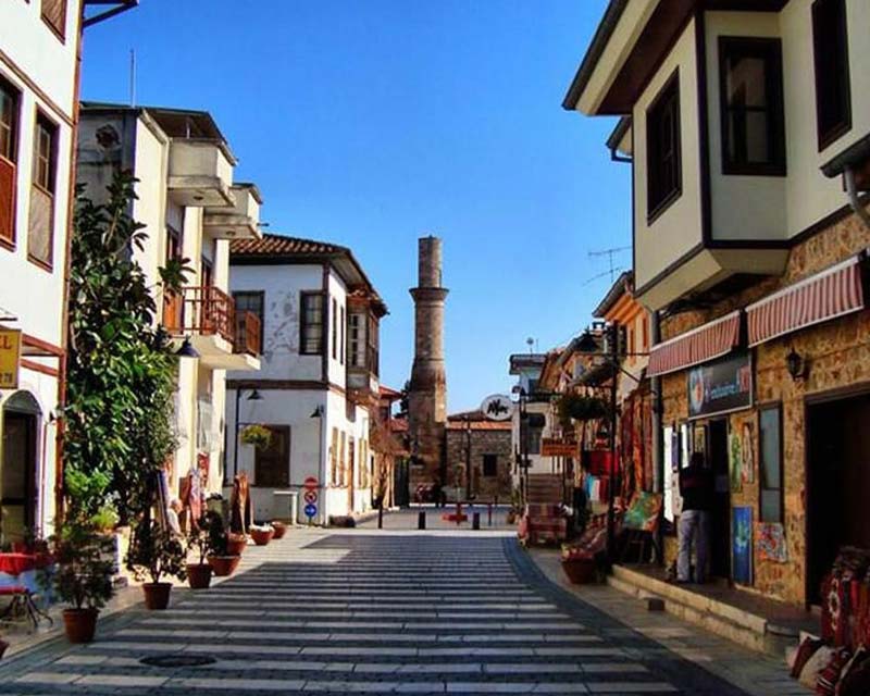 Where to go Antalya? From sunny beaches to exciting purchases!