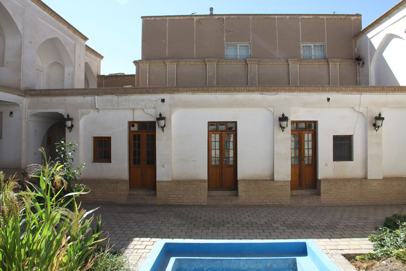 The outer yard of Tadin's house; Source: Arya Heritage; Photographer: Ehsan Varamini