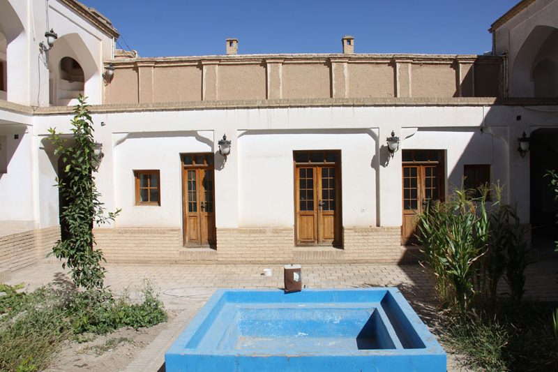 The small dock of the house of tadin; Source: Arya Heritage; Photographer: Ehsan Varamini