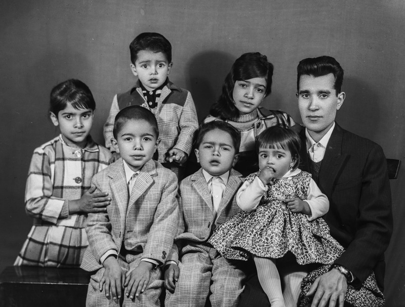 Father and children in ancient Iran