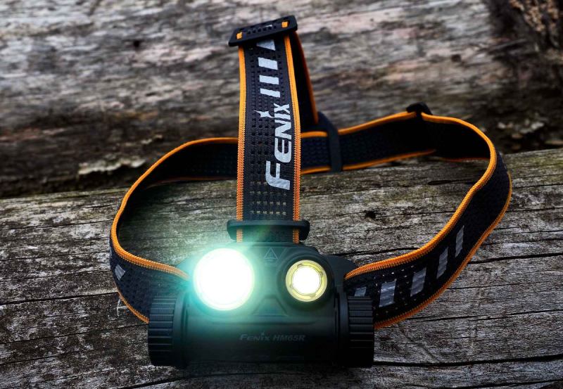 The best forehead light brands. Source: Hatchmag.com website; Photographer: Unknown