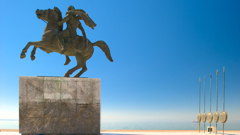 The statue of Alexander in thessaloniki; Photo Source: Expedia.com, Photographer: Unknown