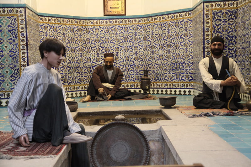 A teenage boy statue in Ganjali Khan Kerman bath; Photographer: Mohammad Shojaee