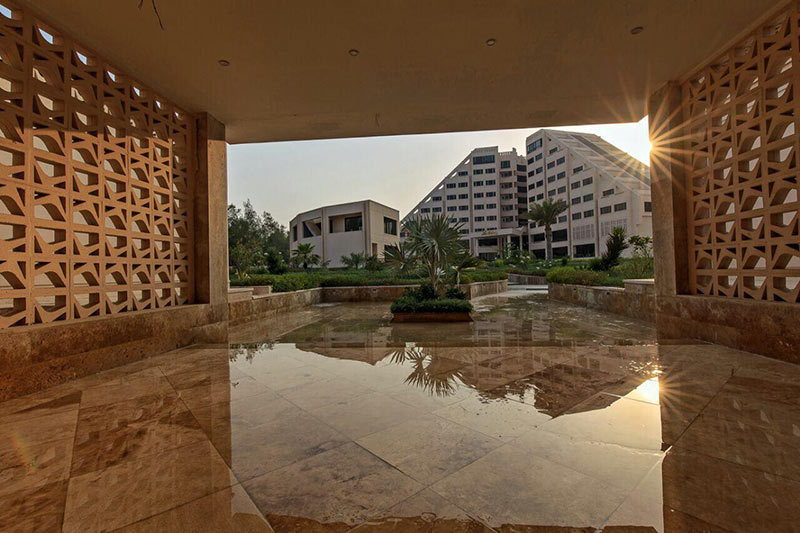 Mirage Hotel Architecture; Photo Source: Google Map; Photographer: Hotel Mirage