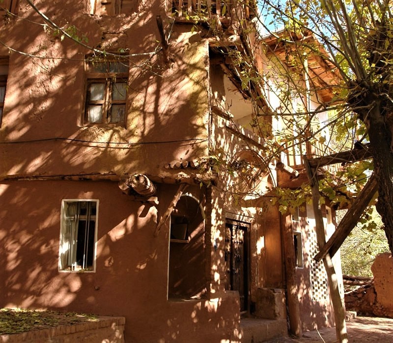 Autumn Tree in Abyaneh, Photo Source: Trip, Advisor.com, Photographer: PaoloricCardocarrara