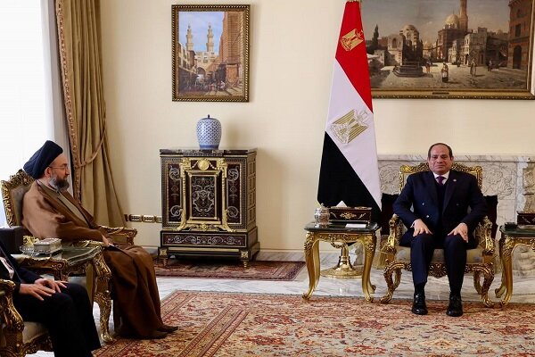 Ammar Hakim's consultations with the Egyptian President