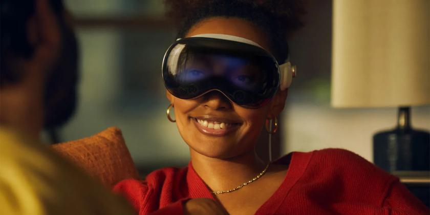 Apple Vision Apple Headset Model