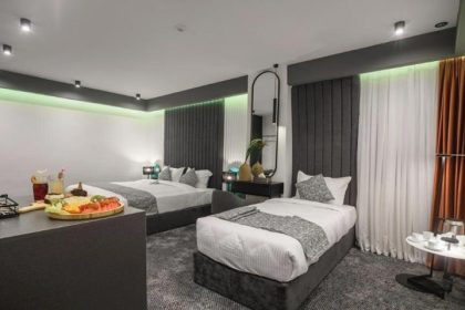 Reportage Everything About Arakata Hotel Qeshm