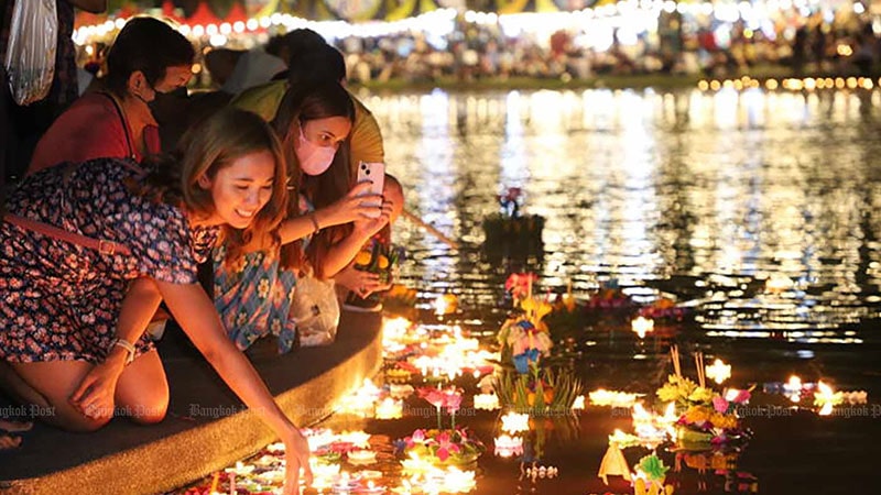 Introducing the Levi Kratong Festival of Light and Water in Thailand
